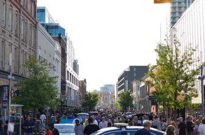 Outdoor view of Cruising on King event