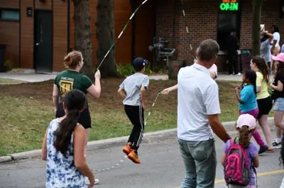 Kids skipping at KidsPark