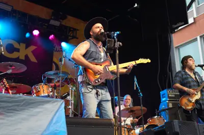 Person performing at Wayback music festival